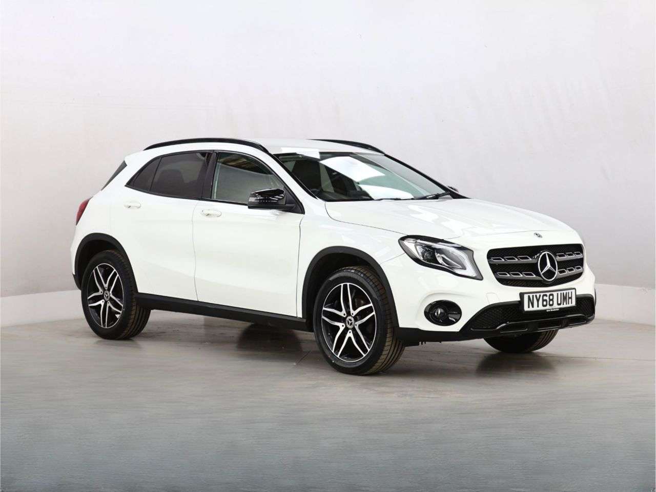 A 2019 MERCEDES-BENZ GLA CLASS 1.6 GLA180 Urban Edition SUV 5dr Petrol Manual Euro 6 (s/s) (122 ps) A 2019 MERCEDES-BENZ GLA CLASS 1.6 GLA180 Urban Edition SUV 5dr Petrol Manual Euro 6 (s/s) (122 ps)