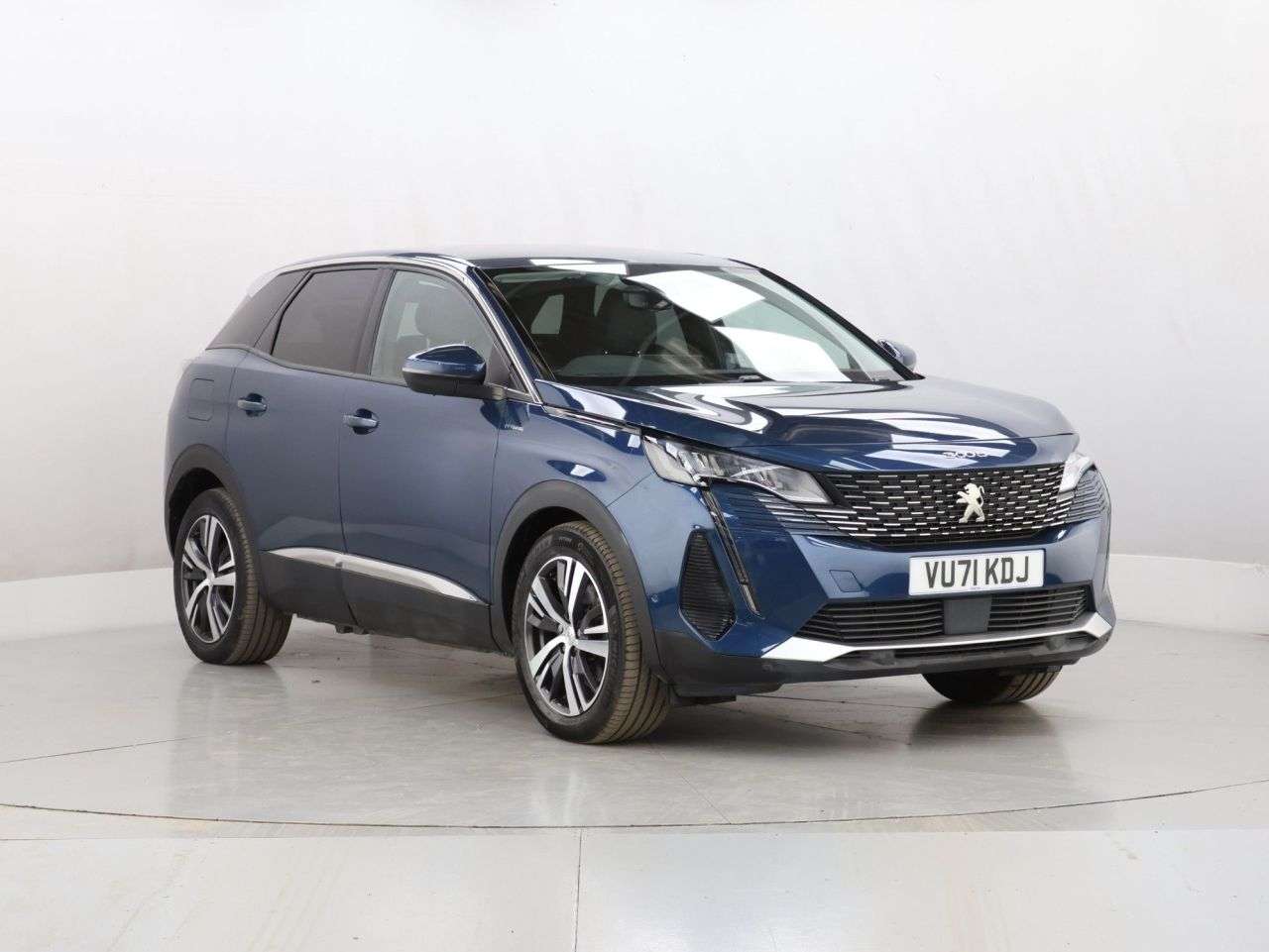 A 2021 PEUGEOT 3008 1.6 13.2kWh Allure SUV 5dr Petrol Plug-in Hybrid e-EAT Euro 6 (s/s) (225 ps A 2021 PEUGEOT 3008 1.6 13.2kWh Allure SUV 5dr Petrol Plug-in Hybrid e-EAT Euro 6 (s/s) (225 ps