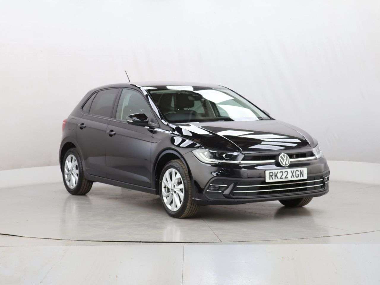 A 2022 VOLKSWAGEN POLO 1.0 TSI Style Hatchback 5dr Petrol Manual Euro 6 (s/s) (95 ps) A 2022 VOLKSWAGEN POLO 1.0 TSI Style Hatchback 5dr Petrol Manual Euro 6 (s/s) (95 ps)