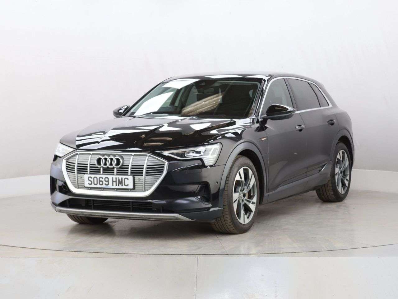 2019 AUDI E-TRON 2019 AUDI E-TRON