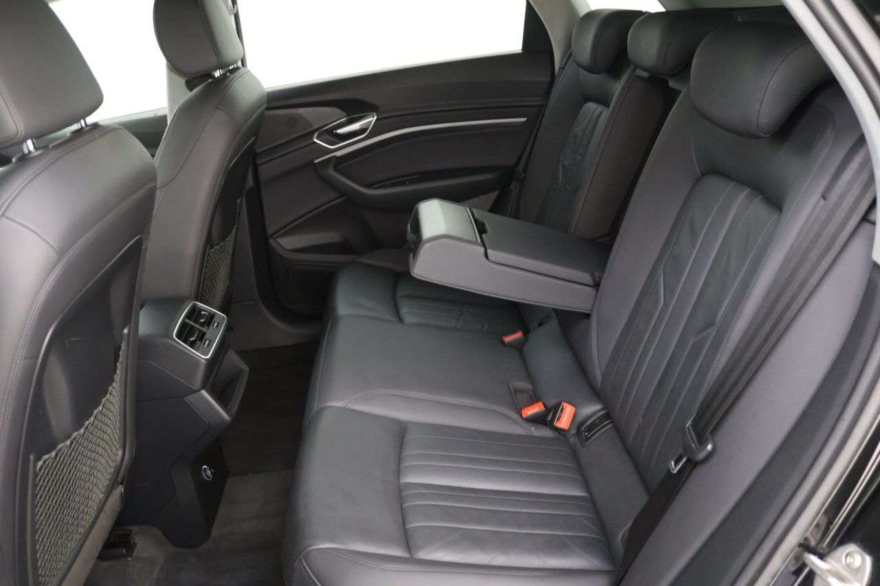 2019 AUDI E-TRON 2019 AUDI E-TRON