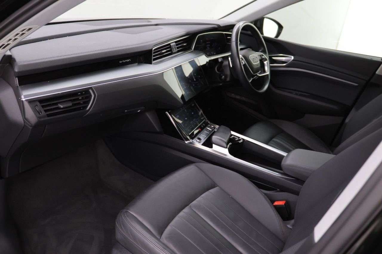 2019 AUDI E-TRON 2019 AUDI E-TRON