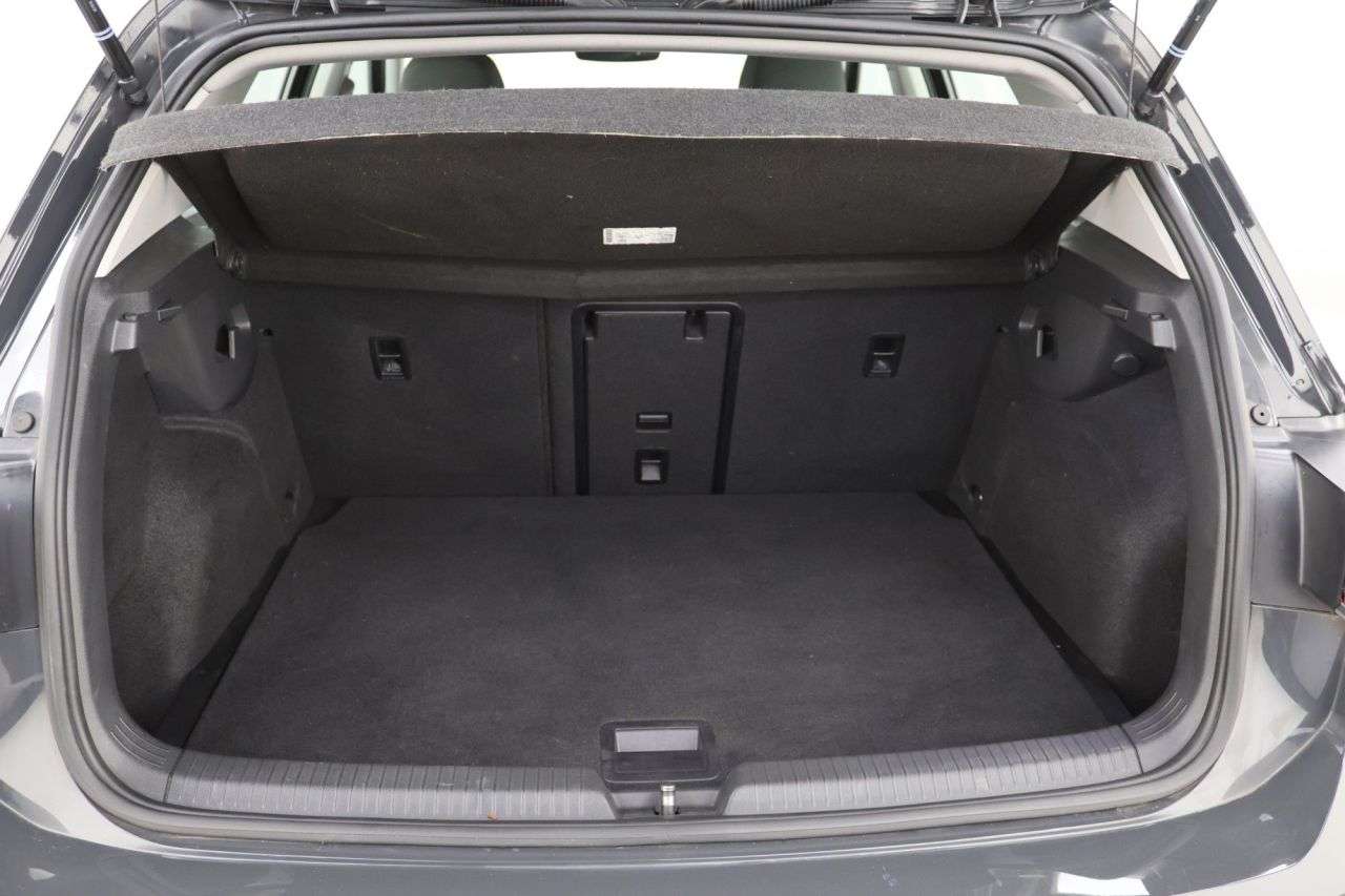 2022 VOLKSWAGEN GOLF 2022 VOLKSWAGEN GOLF