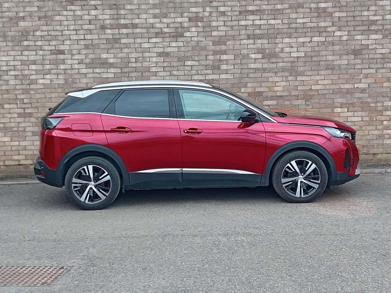 A 2021 PEUGEOT 3008 1.2 PureTech GT SUV 5dr Petrol EAT Euro 6 (s/s) (130 ps) A 2021 PEUGEOT 3008 1.2 PureTech GT SUV 5dr Petrol EAT Euro 6 (s/s) (130 ps)