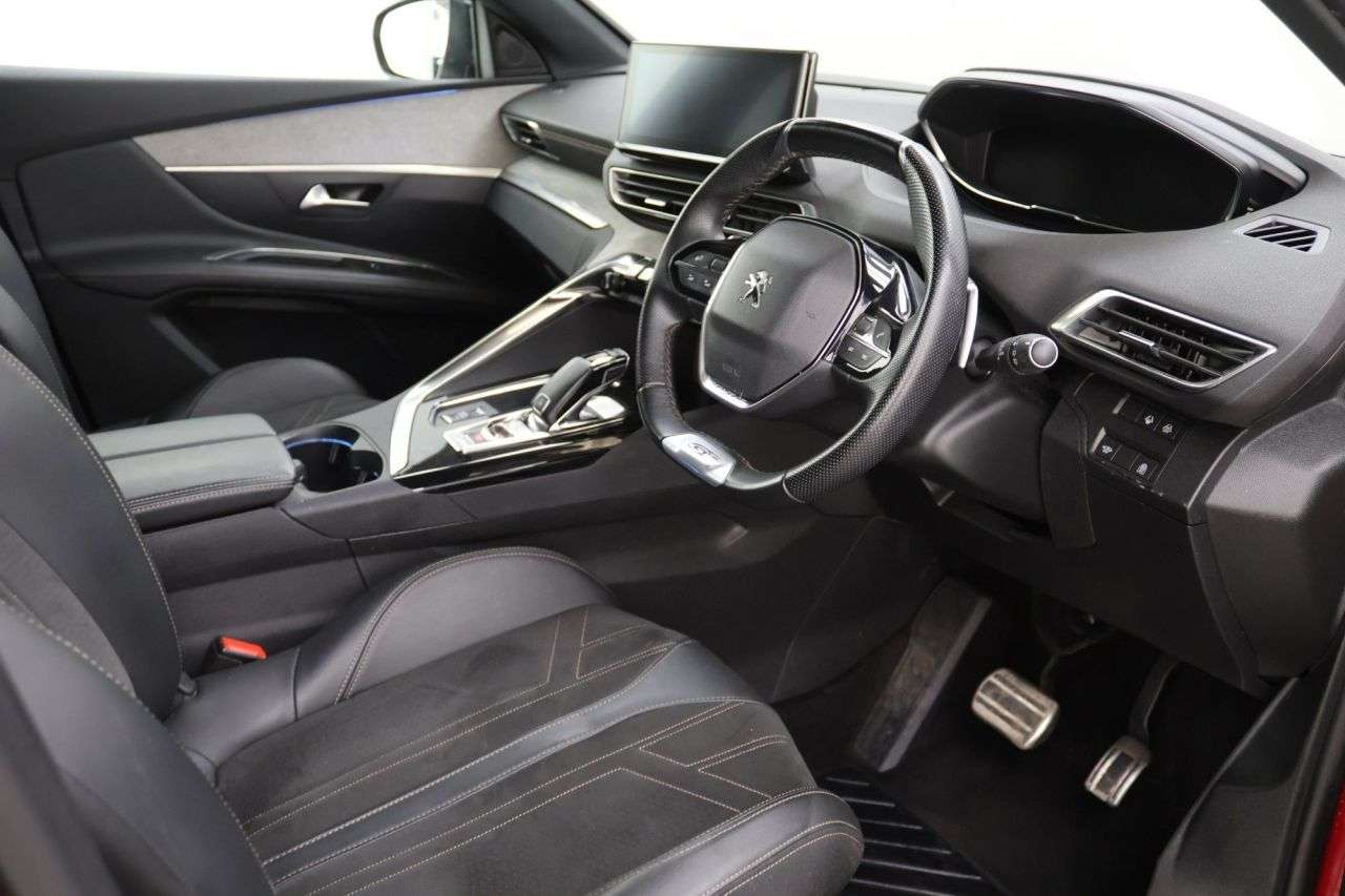 2021 PEUGEOT 3008 2021 PEUGEOT 3008