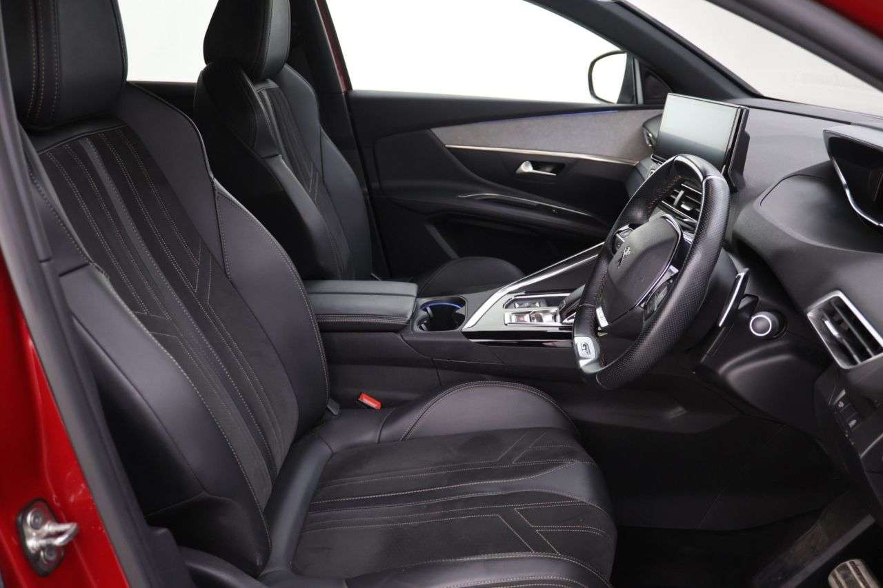 2021 PEUGEOT 3008 2021 PEUGEOT 3008