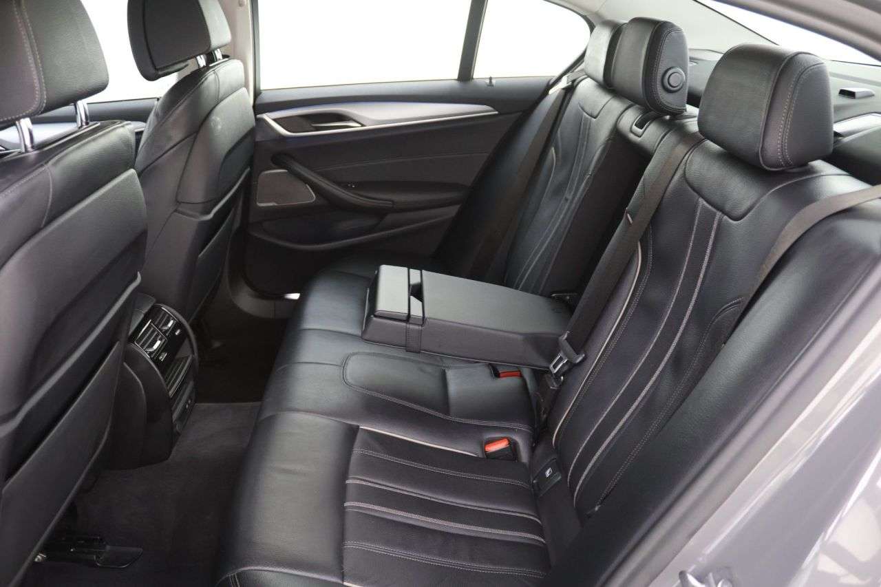 2022 BMW 5 SERIES 2022 BMW 5 SERIES