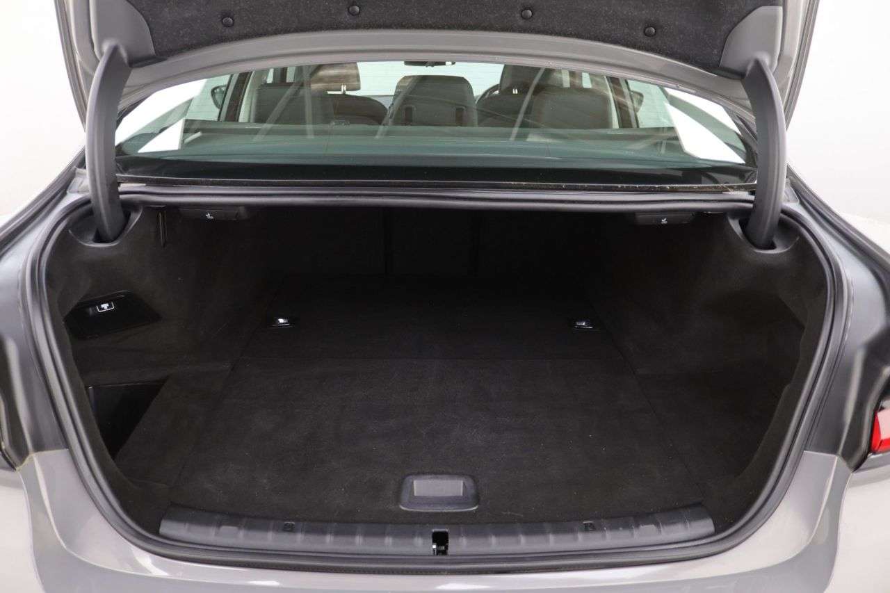 2022 BMW 5 SERIES 2022 BMW 5 SERIES