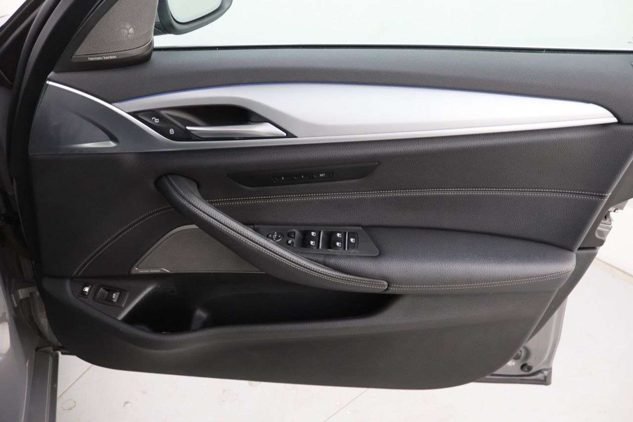 2022 BMW 5 SERIES 2022 BMW 5 SERIES