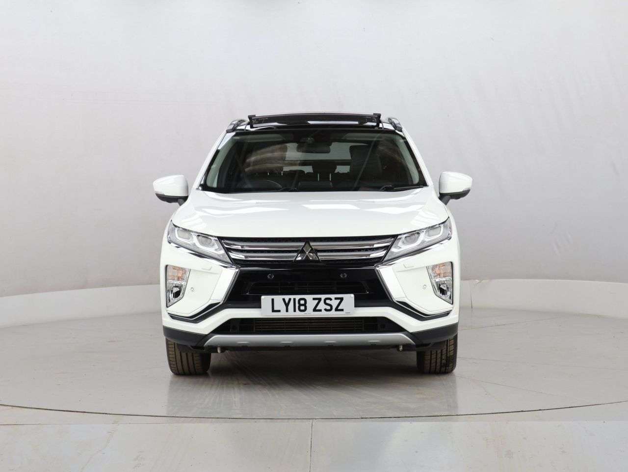 A 2018 MITSUBISHI ECLIPSE CROSS 1.5T 4 SUV 5dr Petrol CVT 4WD Euro 6 (s/s) (163 ps) A 2018 MITSUBISHI ECLIPSE CROSS 1.5T 4 SUV 5dr Petrol CVT 4WD Euro 6 (s/s) (163 ps)