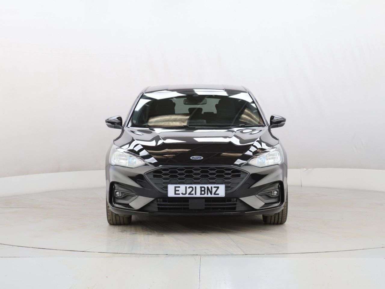 A 2021 FORD FOCUS 1.0T EcoBoost ST-Line Hatchback 5dr Petrol Auto Euro 6 (s/s) (125 ps) A 2021 FORD FOCUS 1.0T EcoBoost ST-Line Hatchback 5dr Petrol Auto Euro 6 (s/s) (125 ps)