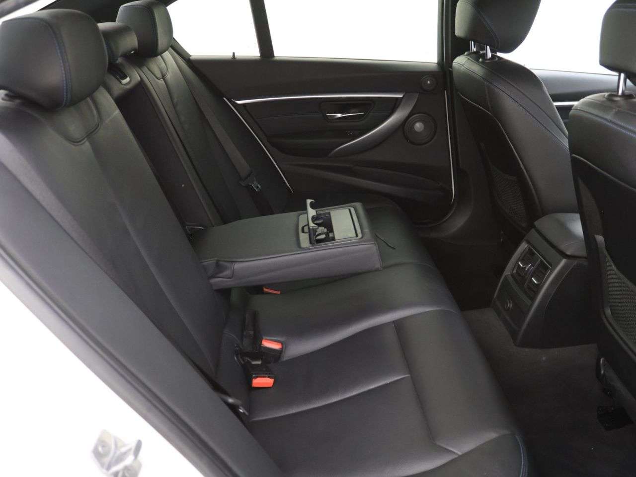 2018 BMW 3 SERIES 2018 BMW 3 SERIES