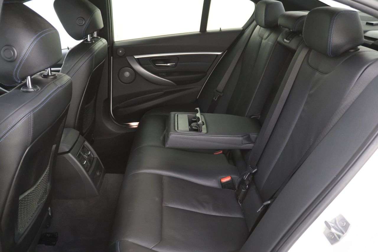 2018 BMW 3 SERIES 2018 BMW 3 SERIES