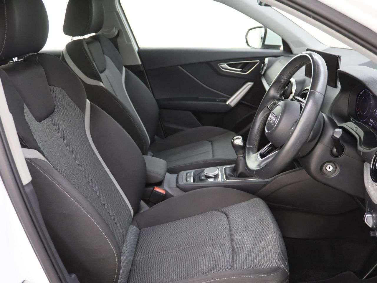 2021 AUDI Q2 2021 AUDI Q2