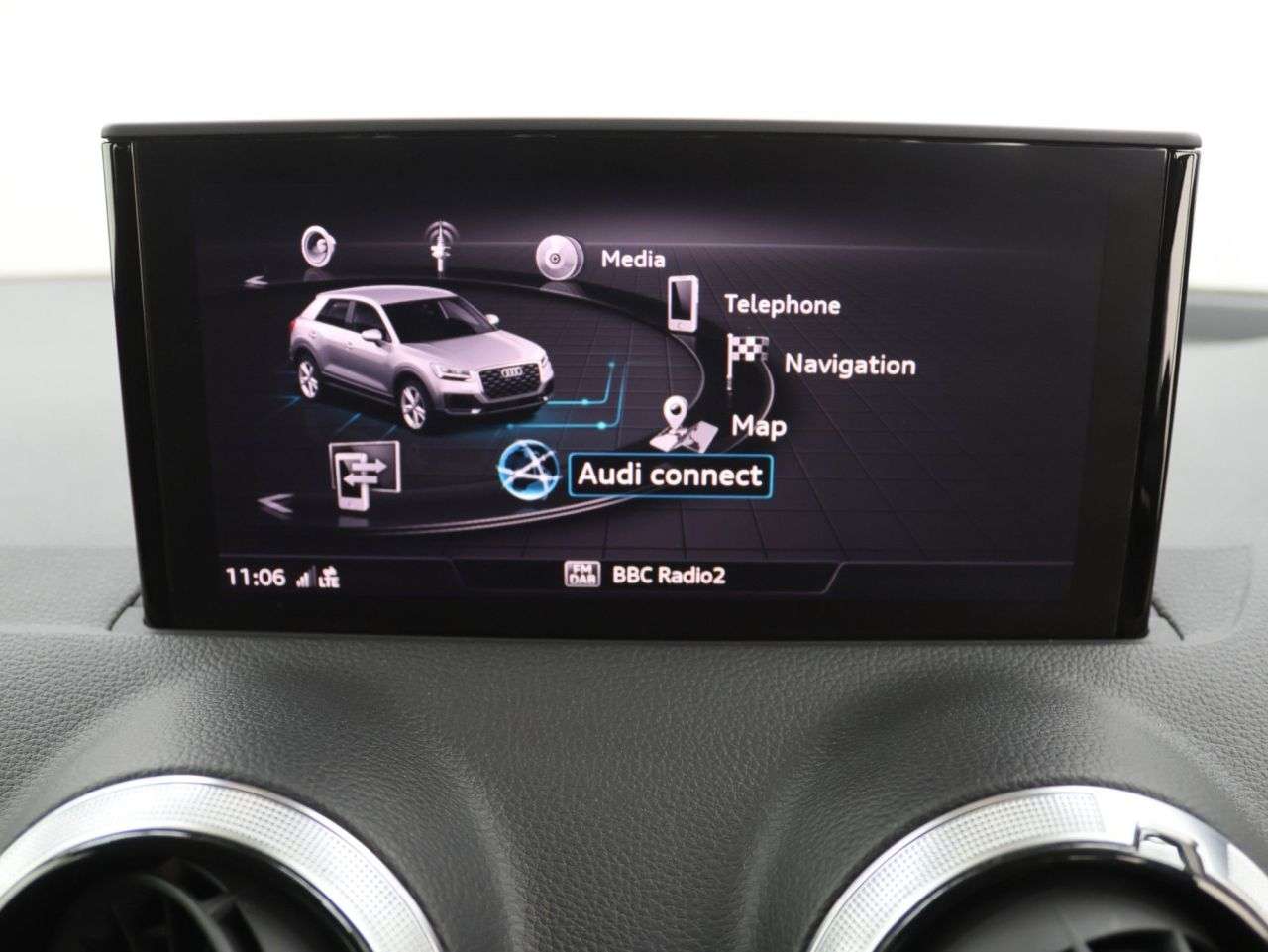 2021 AUDI Q2 2021 AUDI Q2