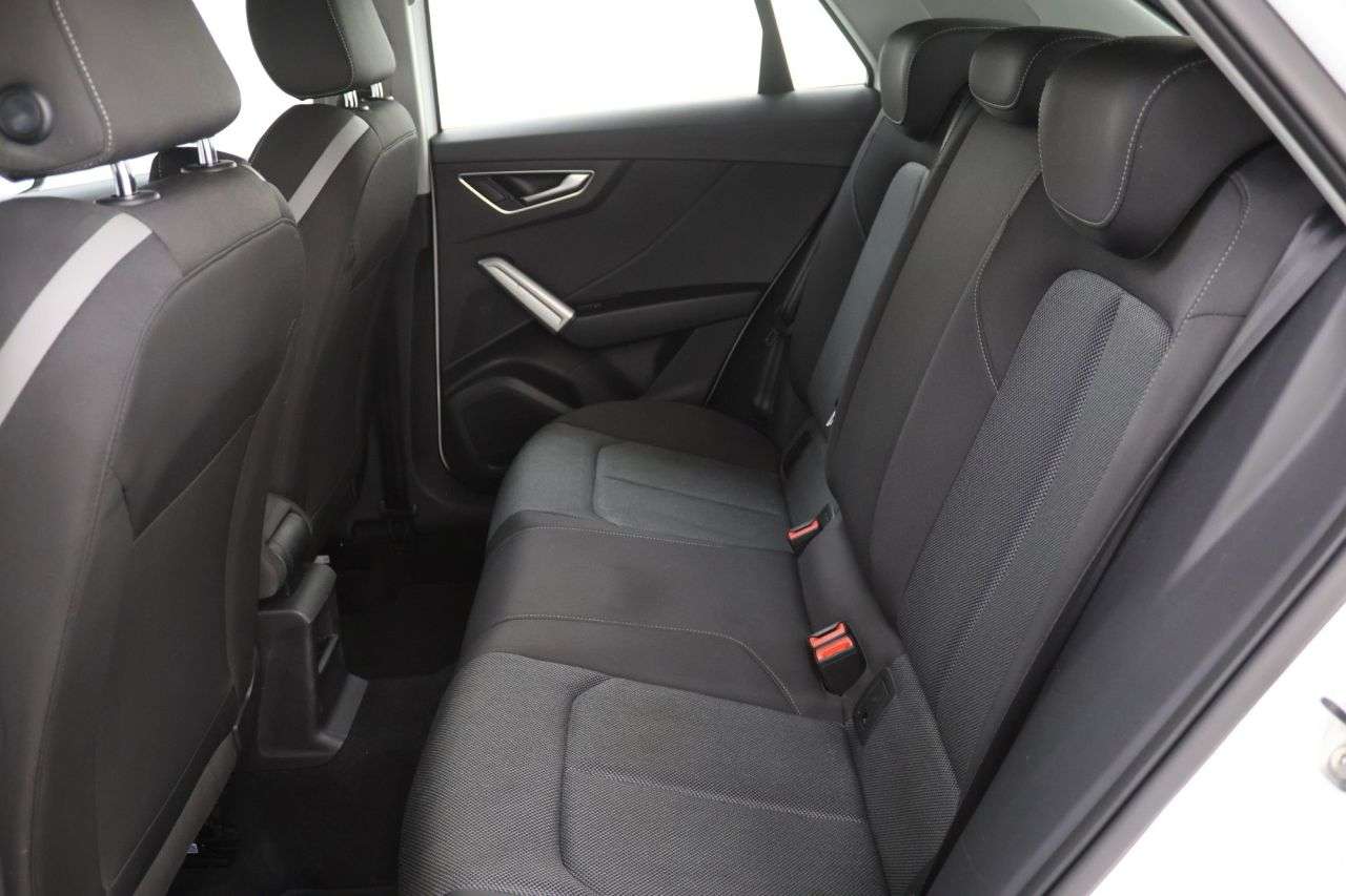2021 AUDI Q2 2021 AUDI Q2