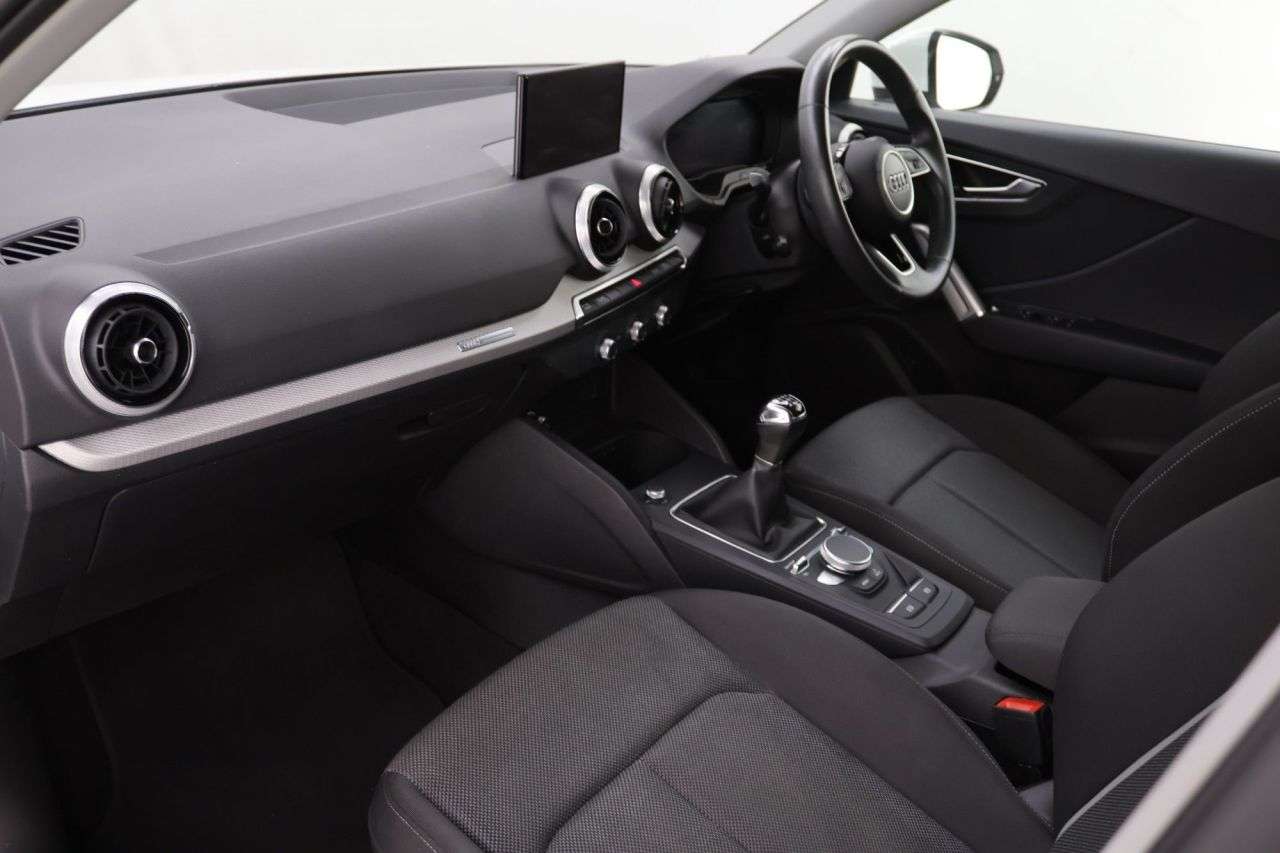 2021 AUDI Q2 2021 AUDI Q2