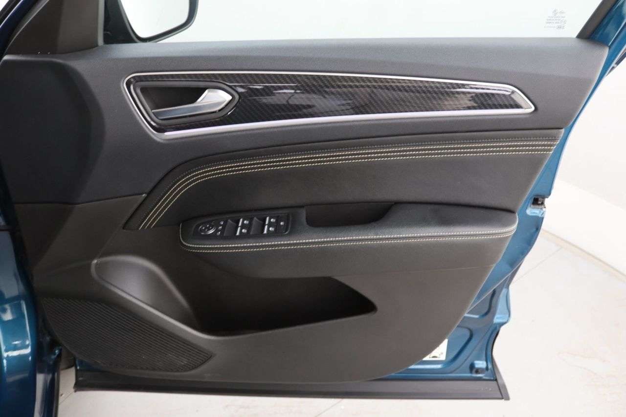 2023 RENAULT ARKANA 2023 RENAULT ARKANA