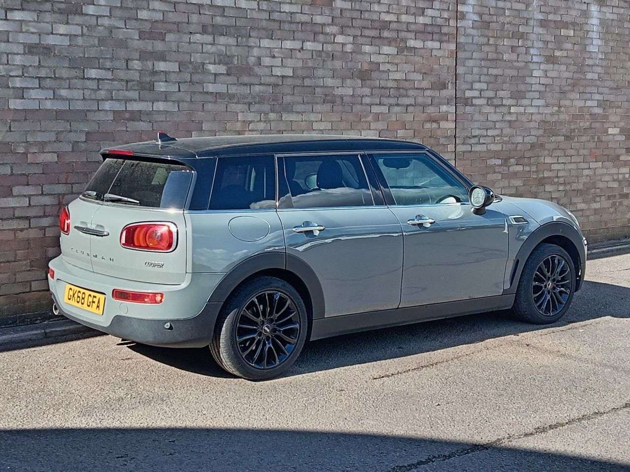 A 2018 MINI CLUBMAN 1.5 Cooper GPF Estate 6dr Petrol Manual Euro 6 (s/s) (136 ps) A 2018 MINI CLUBMAN 1.5 Cooper GPF Estate 6dr Petrol Manual Euro 6 (s/s) (136 ps)