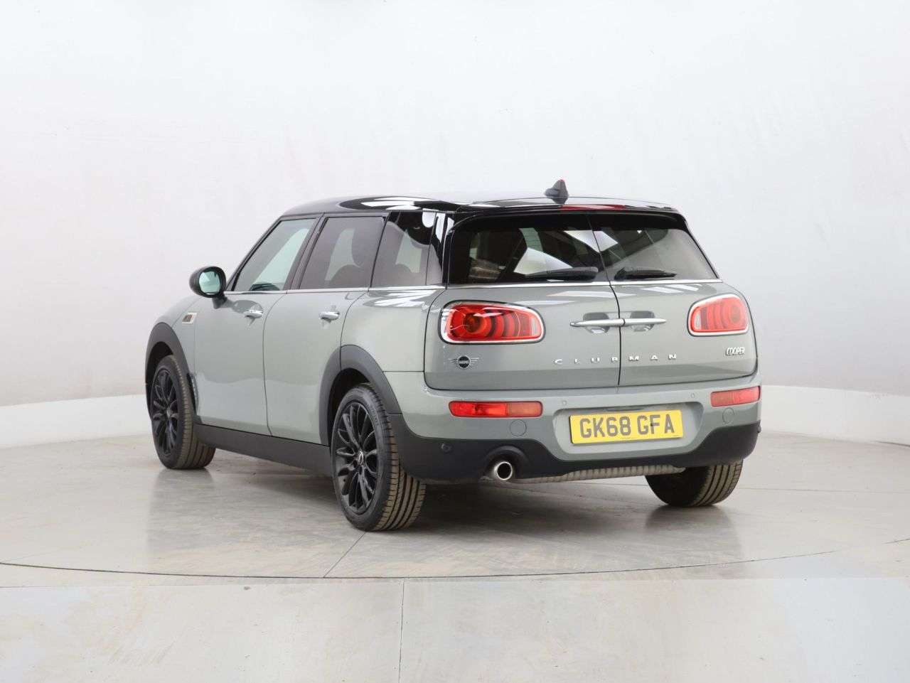 2018 MINI CLUBMAN 2018 MINI CLUBMAN