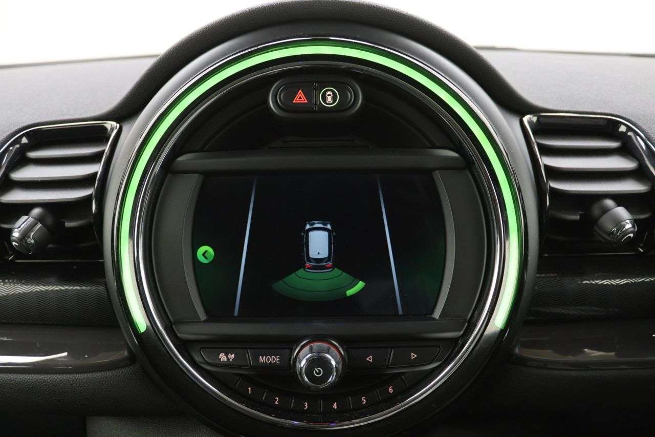 2018 MINI CLUBMAN 2018 MINI CLUBMAN