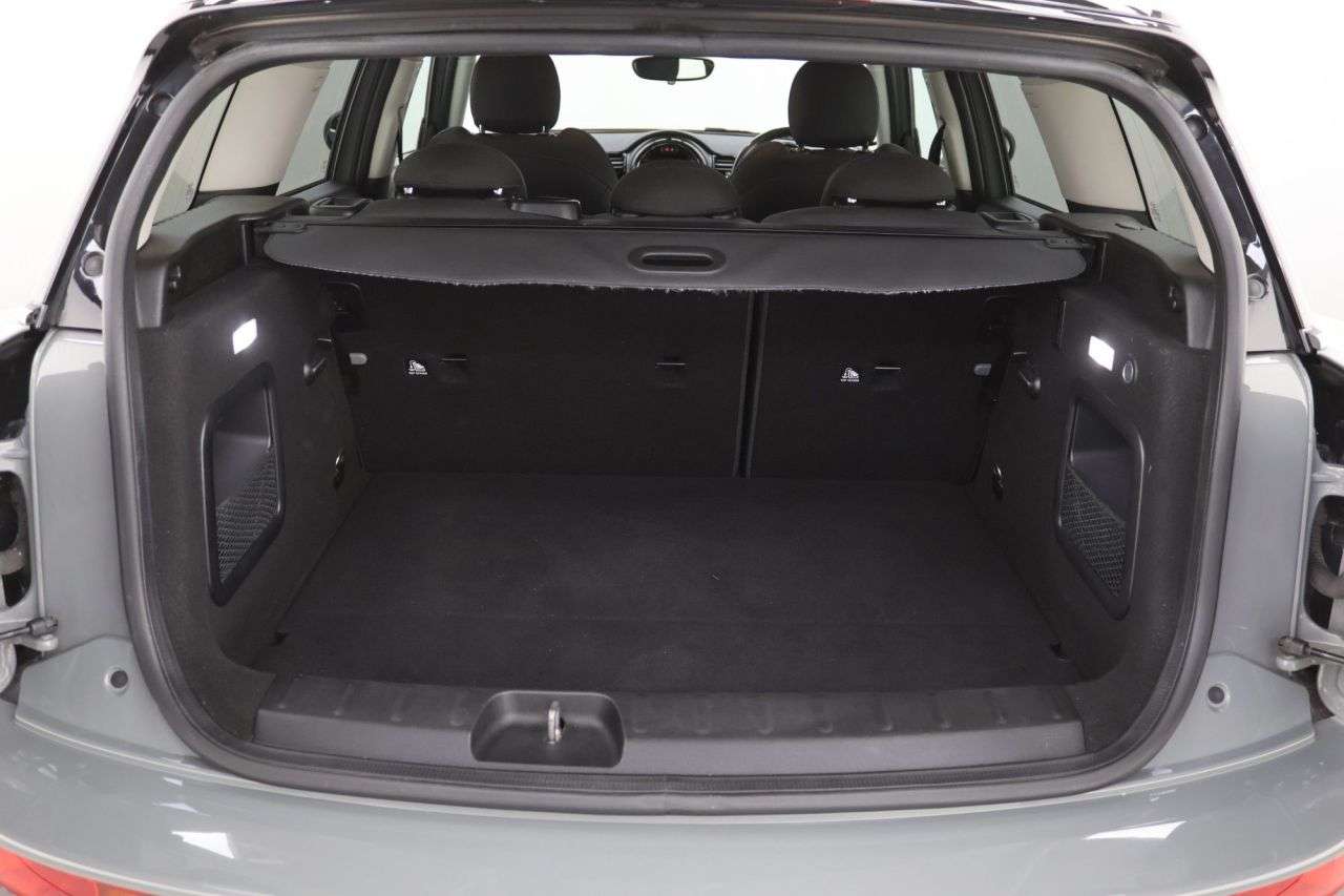 2018 MINI CLUBMAN 2018 MINI CLUBMAN