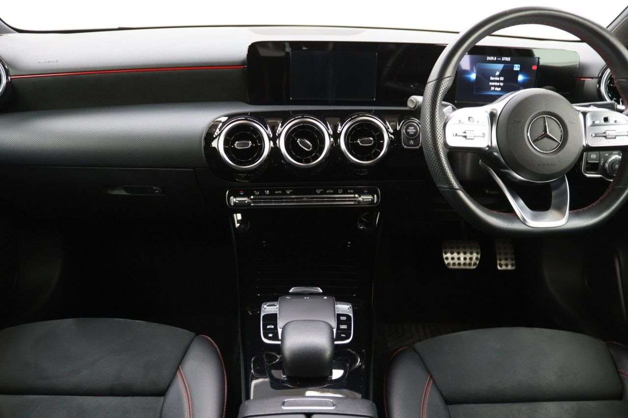 2019 MERCEDES-BENZ A CLASS 2019 MERCEDES-BENZ A CLASS