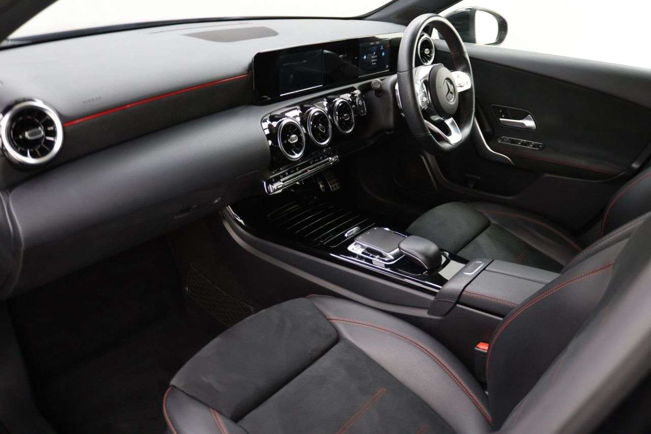 2019 MERCEDES-BENZ A CLASS 2019 MERCEDES-BENZ A CLASS