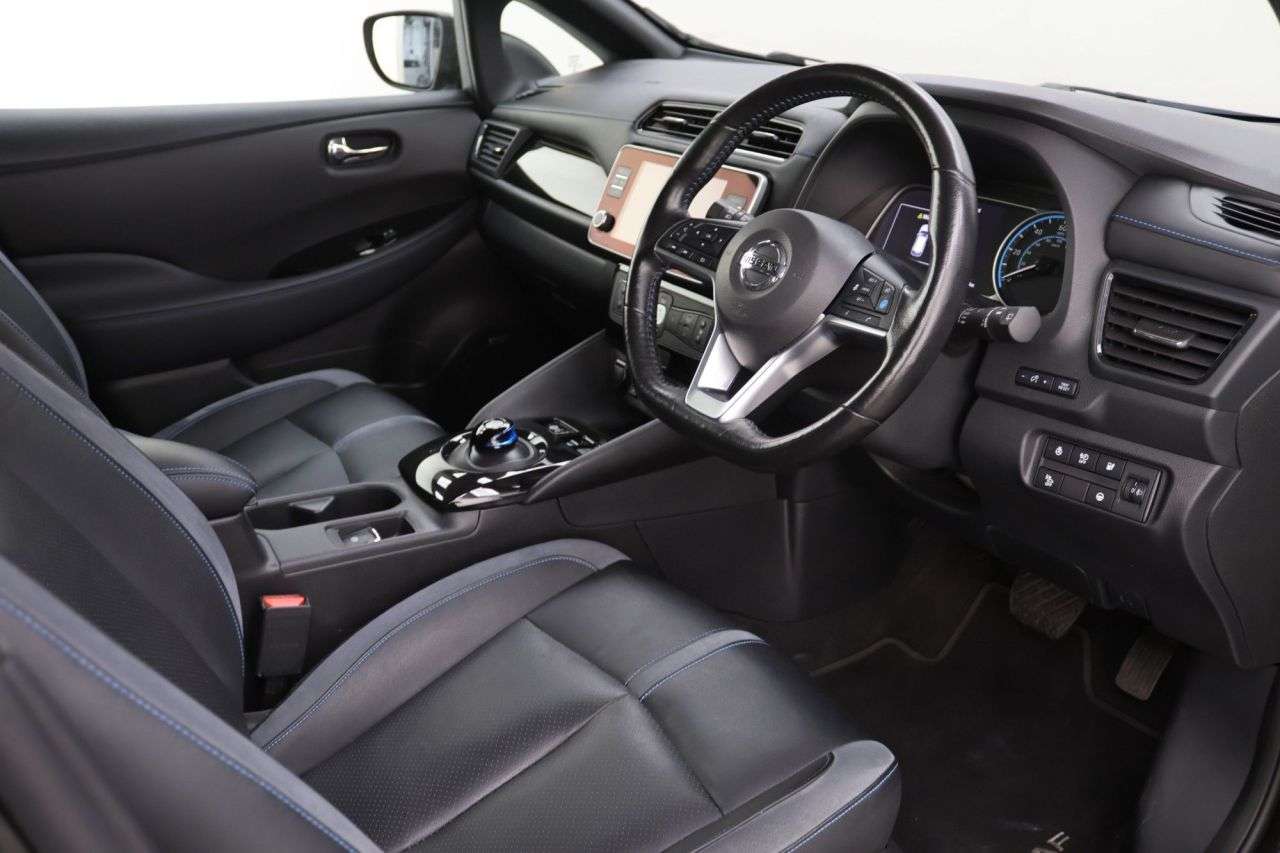 2021 NISSAN LEAF 2021 NISSAN LEAF