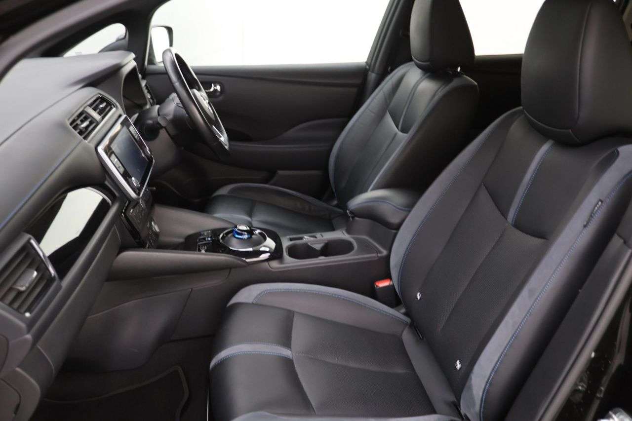2021 NISSAN LEAF 2021 NISSAN LEAF