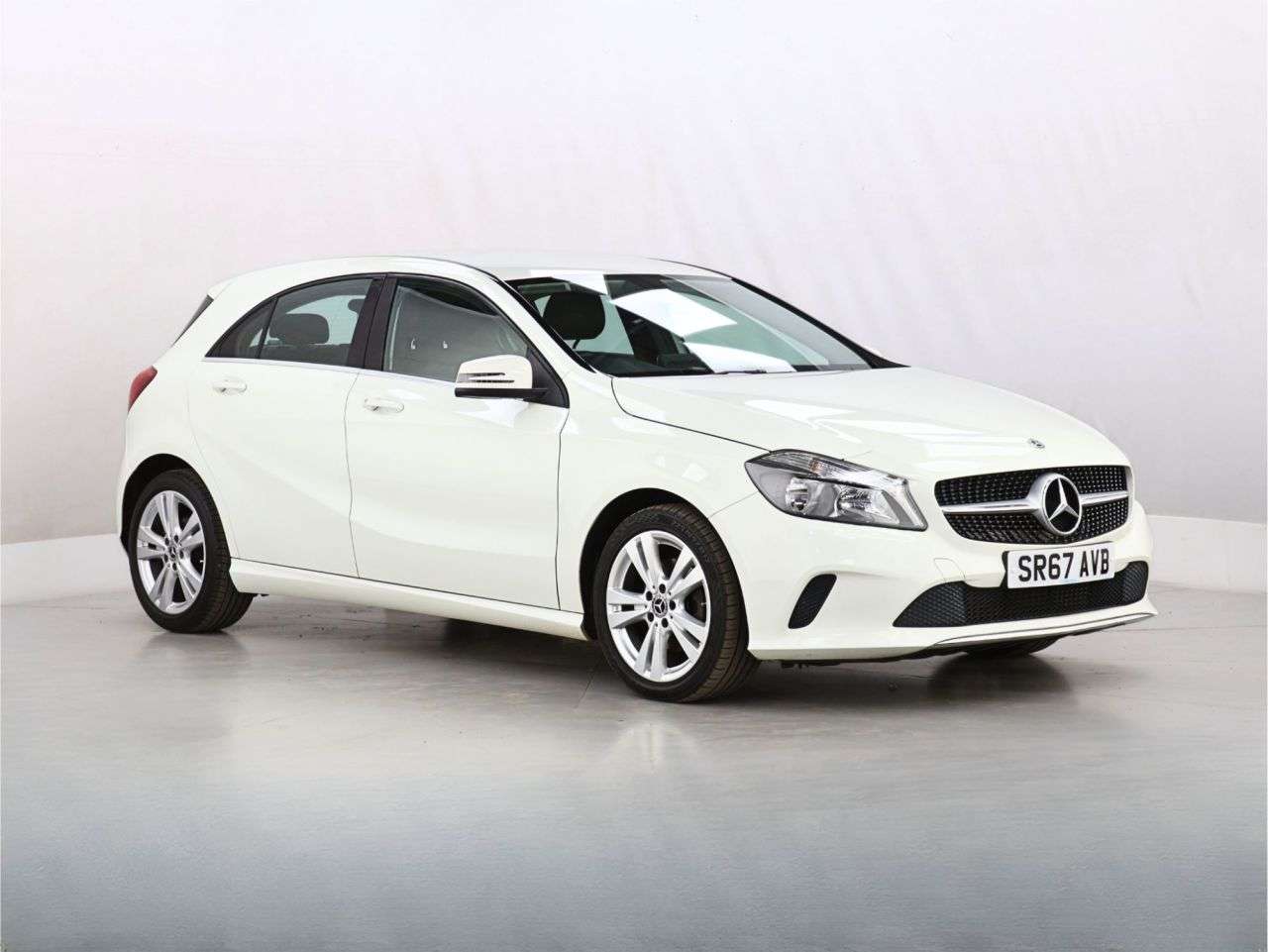 A 2018 MERCEDES-BENZ A CLASS 1.6 A160 Sport Hatchback 5dr Petrol Manual Euro 6 (s/s) (102 ps) A 2018 MERCEDES-BENZ A CLASS 1.6 A160 Sport Hatchback 5dr Petrol Manual Euro 6 (s/s) (102 ps)