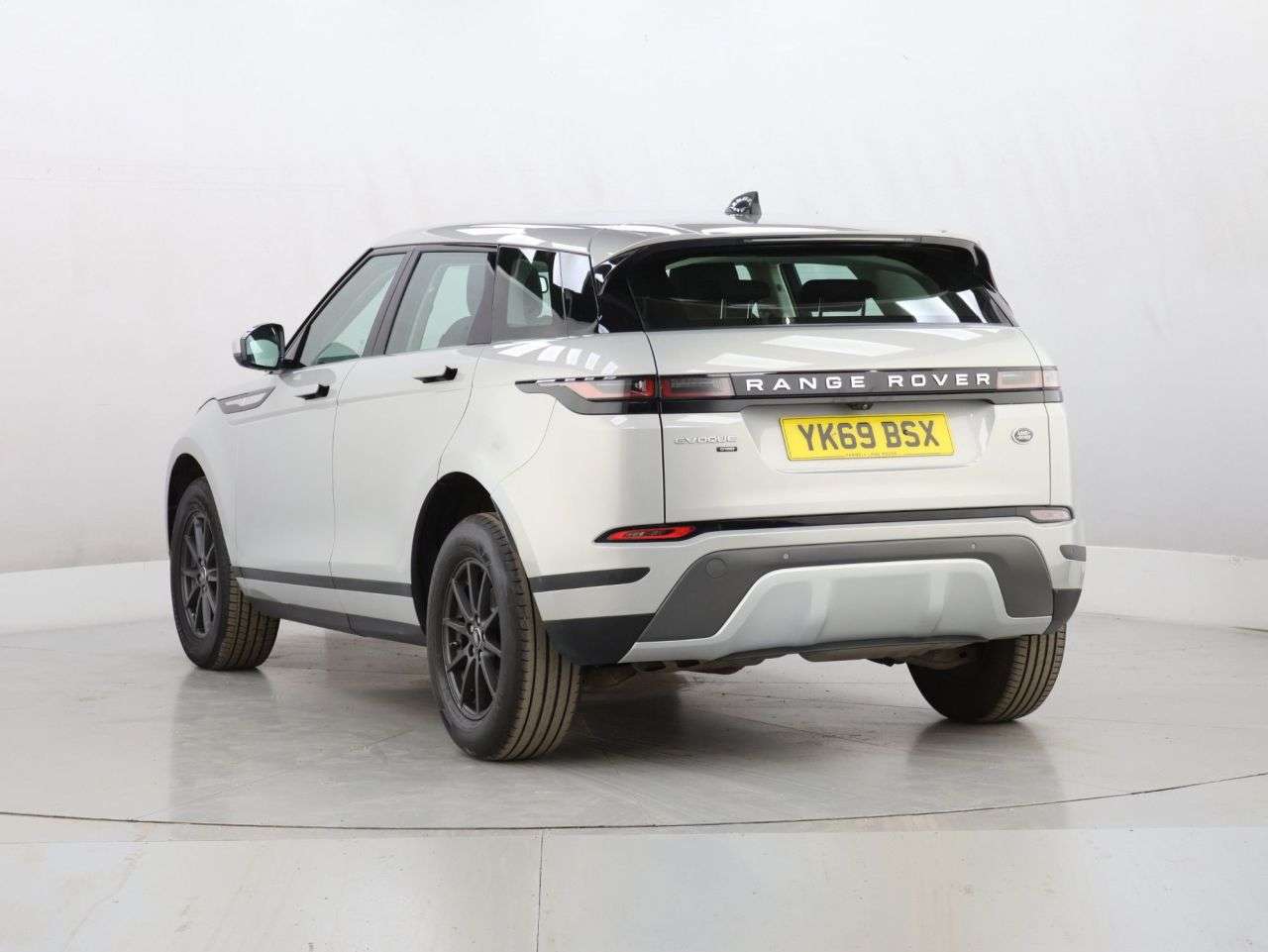 2019 LAND ROVER RANGE ROVER EVOQUE 2019 LAND ROVER RANGE ROVER EVOQUE