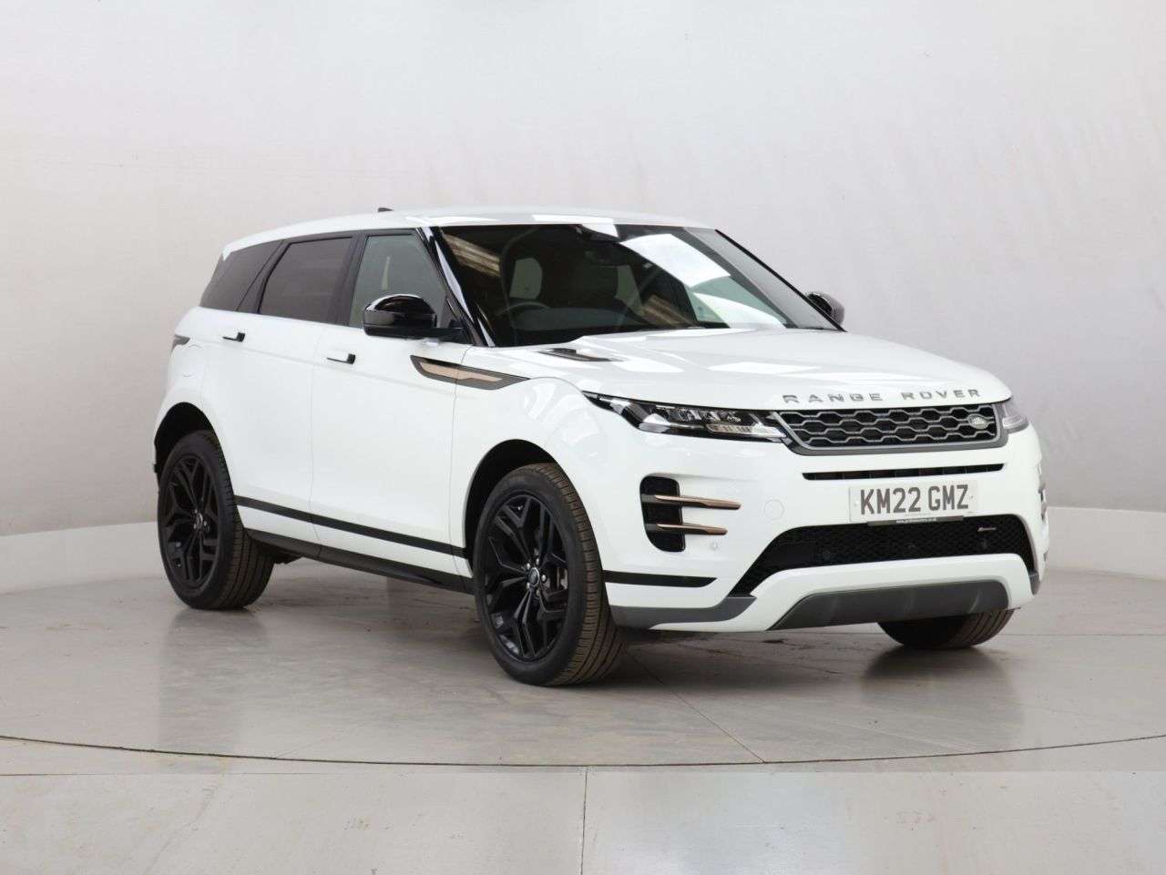 A 2022 LAND ROVER RANGE ROVER EVOQUE 2.0 D200 MHEV R-Dynamic S SUV 5dr Diesel Auto 4WD Euro 6 (s/s) (204 ps) A 2022 LAND ROVER RANGE ROVER EVOQUE 2.0 D200 MHEV R-Dynamic S SUV 5dr Diesel Auto 4WD Euro 6 (s/s) (204 ps)