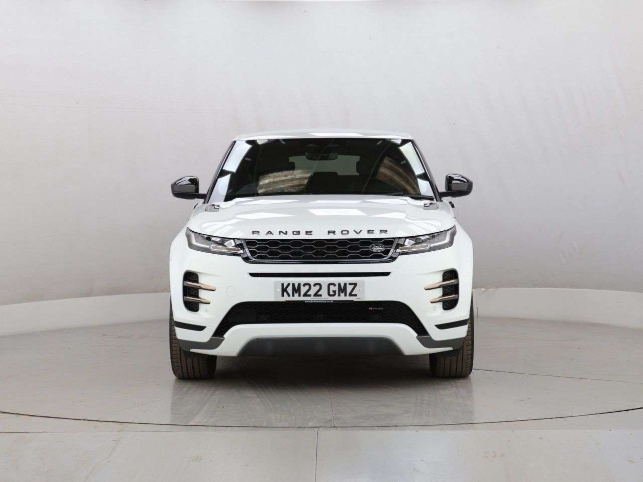 A 2022 LAND ROVER RANGE ROVER EVOQUE 2.0 D200 MHEV R-Dynamic S SUV 5dr Diesel Auto 4WD Euro 6 (s/s) (204 ps) A 2022 LAND ROVER RANGE ROVER EVOQUE 2.0 D200 MHEV R-Dynamic S SUV 5dr Diesel Auto 4WD Euro 6 (s/s) (204 ps)