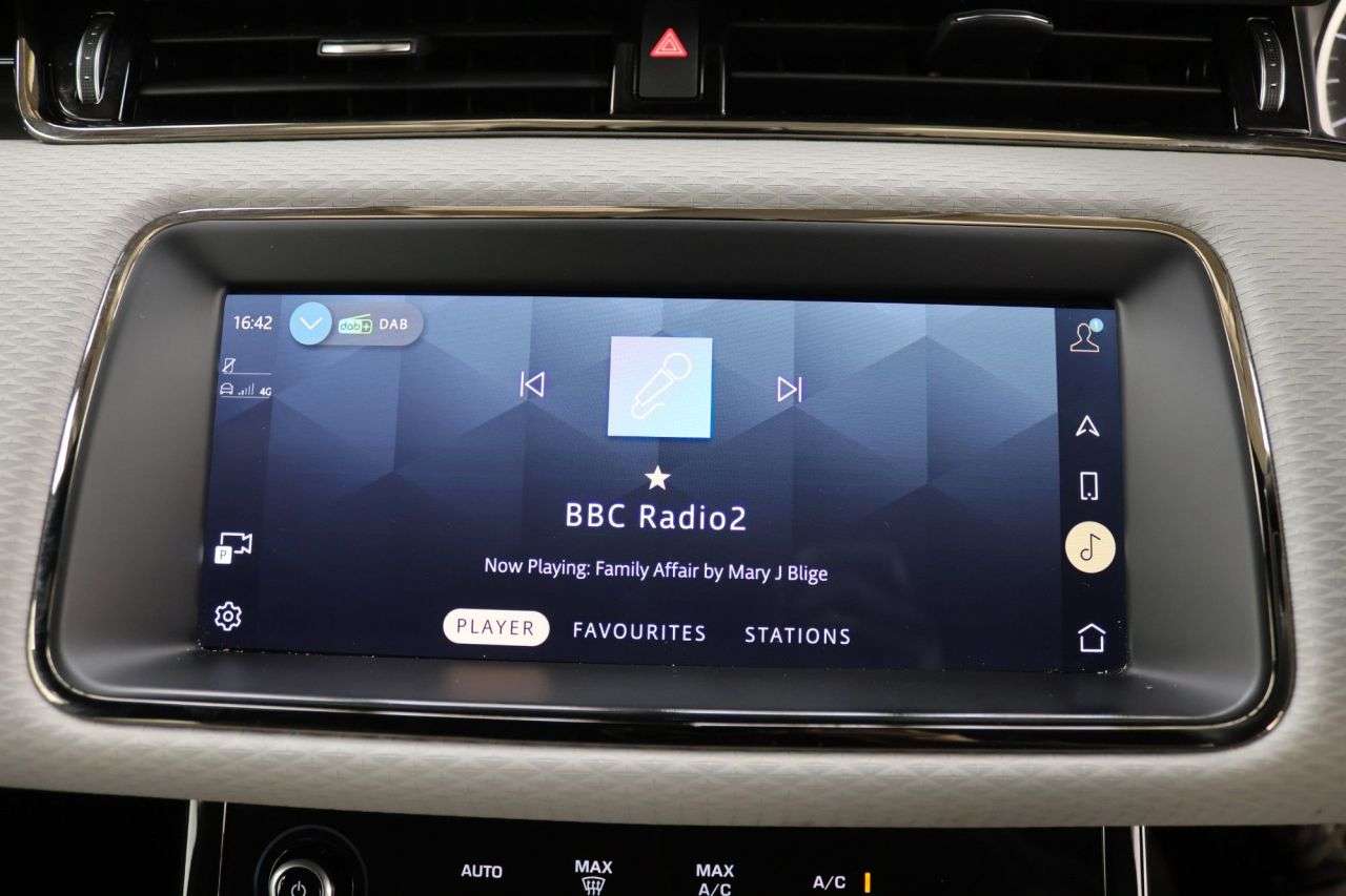 2022 LAND ROVER RANGE ROVER EVOQUE 2022 LAND ROVER RANGE ROVER EVOQUE