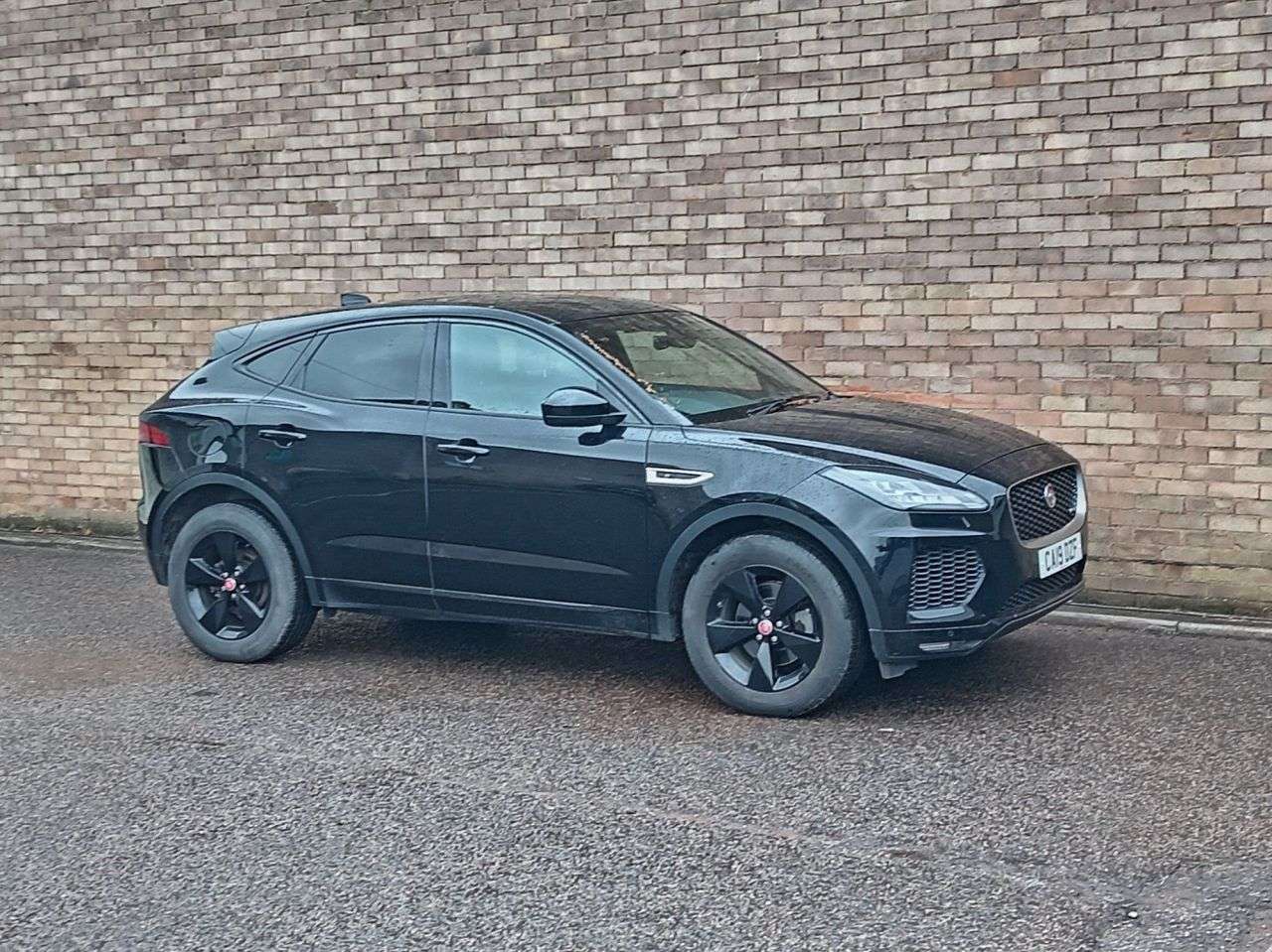 A 2019 JAGUAR E-PACE 2.0 D180 R-Dynamic S SUV 5dr Diesel Auto AWD Euro 6 (s/s) (180 ps) A 2019 JAGUAR E-PACE 2.0 D180 R-Dynamic S SUV 5dr Diesel Auto AWD Euro 6 (s/s) (180 ps)