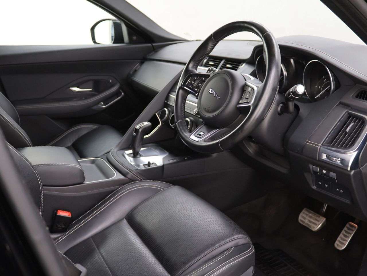 2019 JAGUAR E-PACE 2019 JAGUAR E-PACE