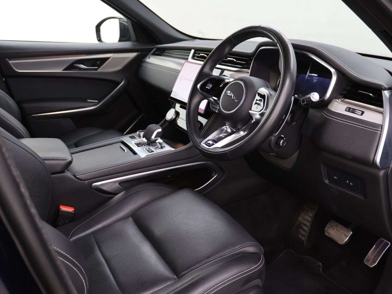 2022 JAGUAR F-PACE 2022 JAGUAR F-PACE