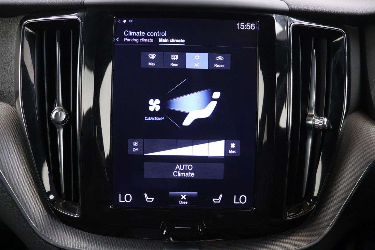 2021 VOLVO XC60 2021 VOLVO XC60