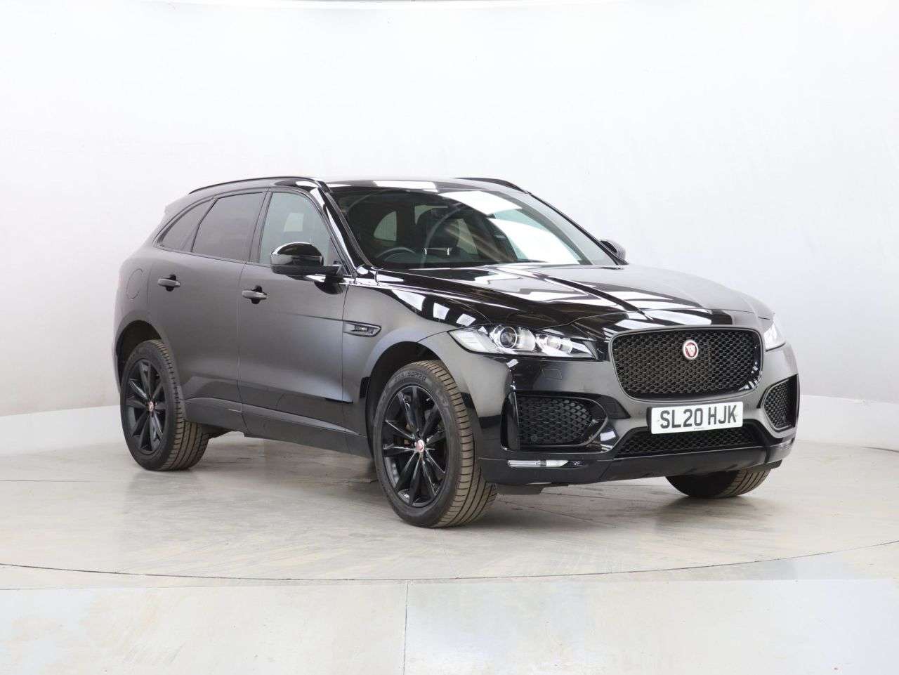 A 2020 JAGUAR F-PACE 2.0 D180 Chequered Flag SUV 5dr Diesel Auto AWD Euro 6 (s/s) (180 ps) A 2020 JAGUAR F-PACE 2.0 D180 Chequered Flag SUV 5dr Diesel Auto AWD Euro 6 (s/s) (180 ps)