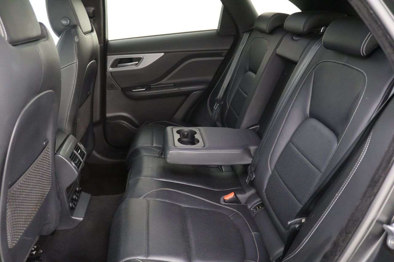 2020 JAGUAR F-PACE 2020 JAGUAR F-PACE