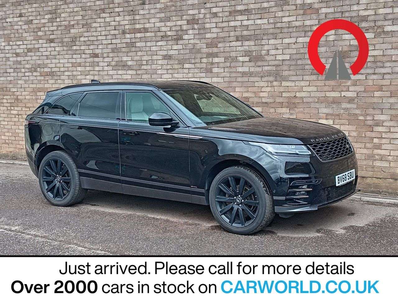 A 2019 LAND ROVER RANGE ROVER VELAR R-DYNAMIC HSE A 2019 LAND ROVER RANGE ROVER VELAR R-DYNAMIC HSE