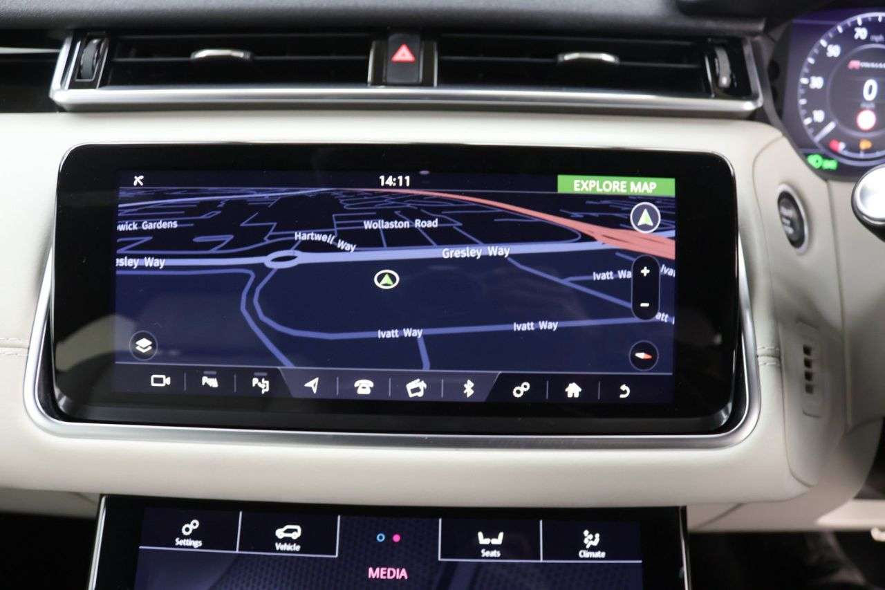 2019 LAND ROVER RANGE ROVER VELAR 2019 LAND ROVER RANGE ROVER VELAR