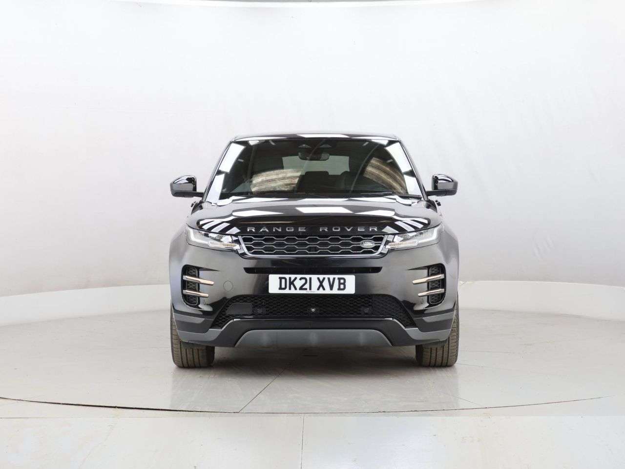 A 2021 LAND ROVER RANGE ROVER EVOQUE 2.0 D200 MHEV R-Dynamic S SUV 5dr Diesel Auto 4WD Euro 6 (s/s) (204 ps) A 2021 LAND ROVER RANGE ROVER EVOQUE 2.0 D200 MHEV R-Dynamic S SUV 5dr Diesel Auto 4WD Euro 6 (s/s) (204 ps)