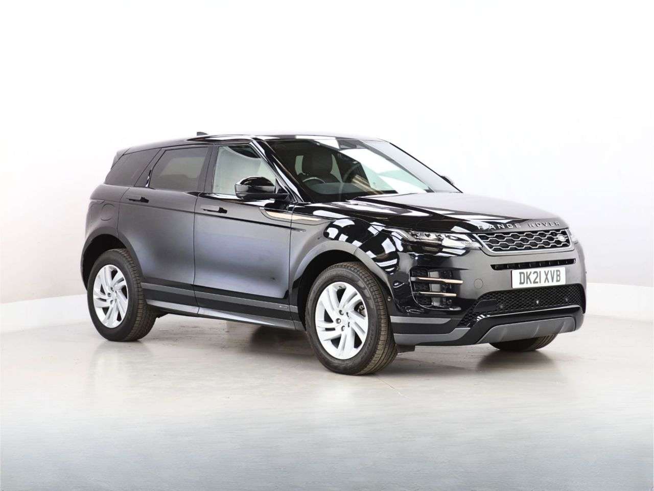 A 2021 LAND ROVER RANGE ROVER EVOQUE 2.0 D200 MHEV R-Dynamic S SUV 5dr Diesel Auto 4WD Euro 6 (s/s) (204 ps) A 2021 LAND ROVER RANGE ROVER EVOQUE 2.0 D200 MHEV R-Dynamic S SUV 5dr Diesel Auto 4WD Euro 6 (s/s) (204 ps)