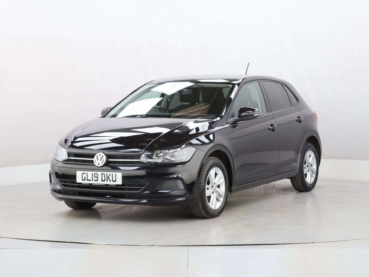 2019 VOLKSWAGEN POLO 2019 VOLKSWAGEN POLO