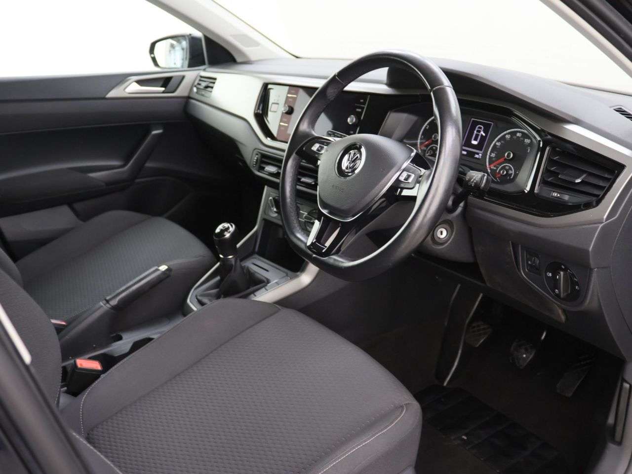 2019 VOLKSWAGEN POLO 2019 VOLKSWAGEN POLO