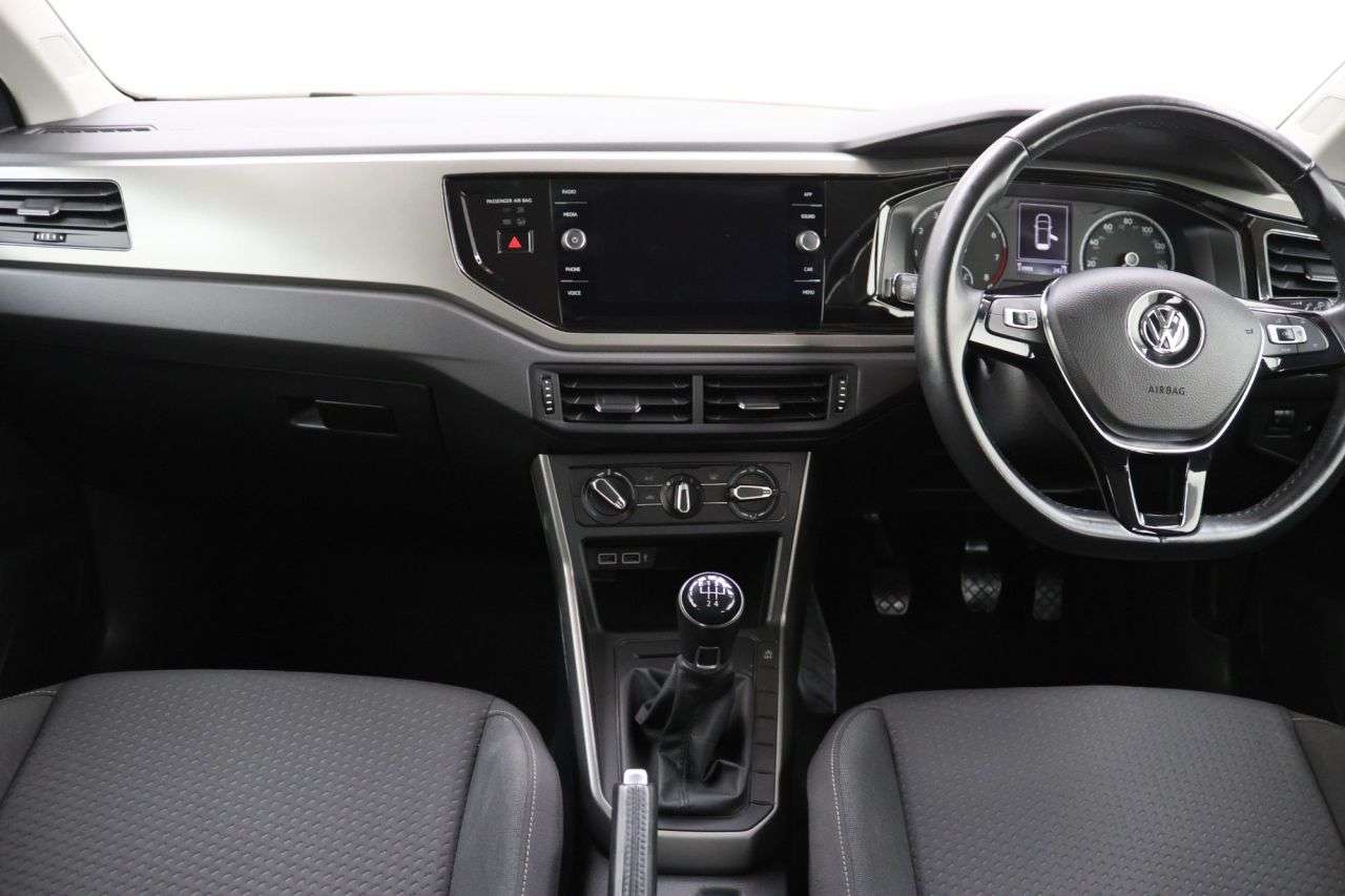 2019 VOLKSWAGEN POLO 2019 VOLKSWAGEN POLO