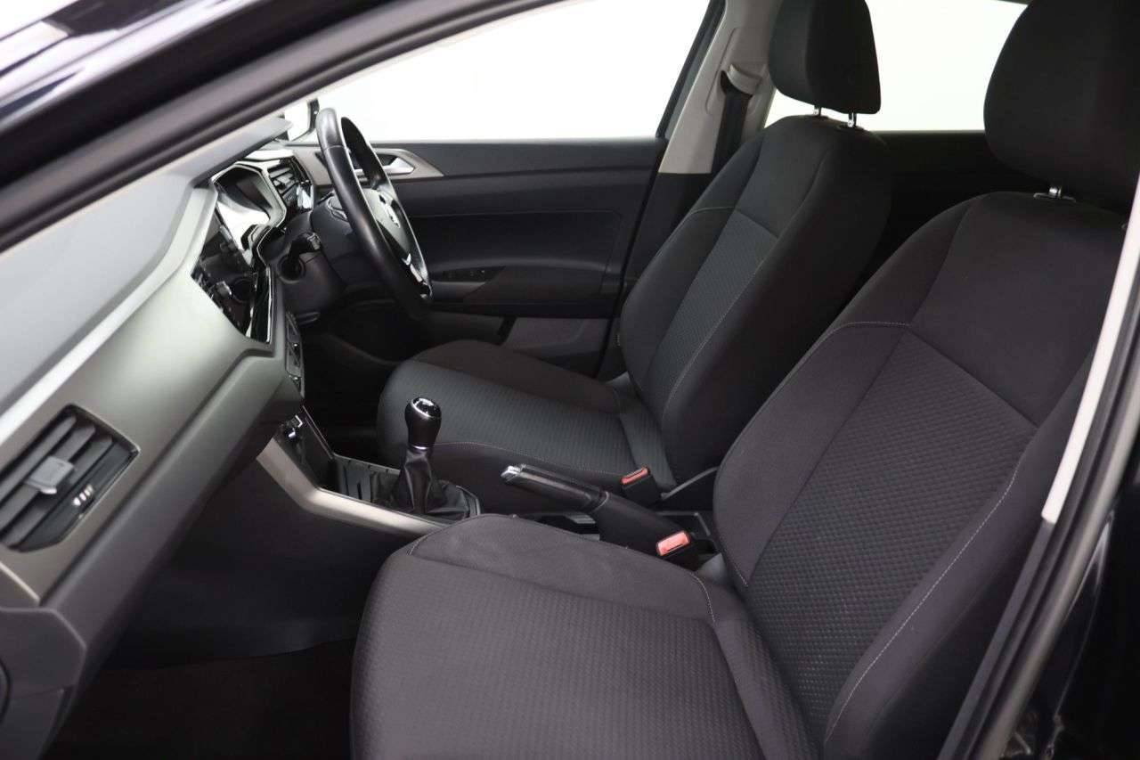 2019 VOLKSWAGEN POLO 2019 VOLKSWAGEN POLO