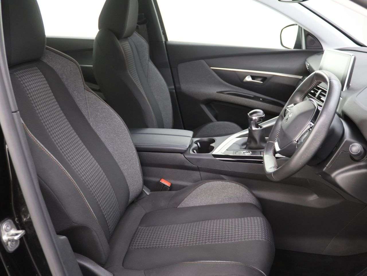 2022 PEUGEOT 5008 2022 PEUGEOT 5008